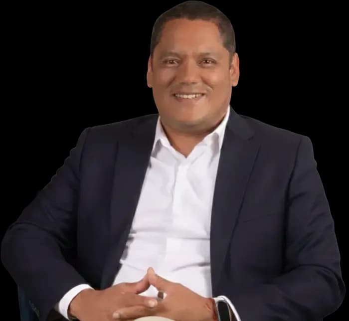 Dennis Cerna Fernández